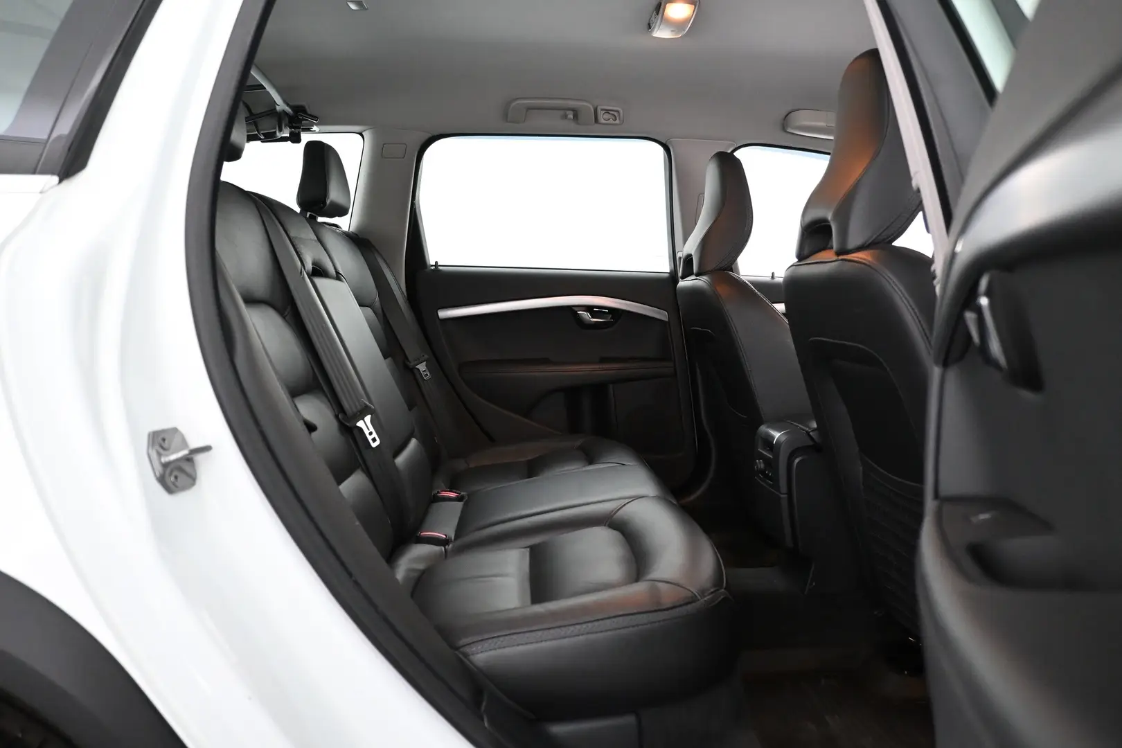 Car Image - 1G7JJM8iyX89wqCKkvq9VW