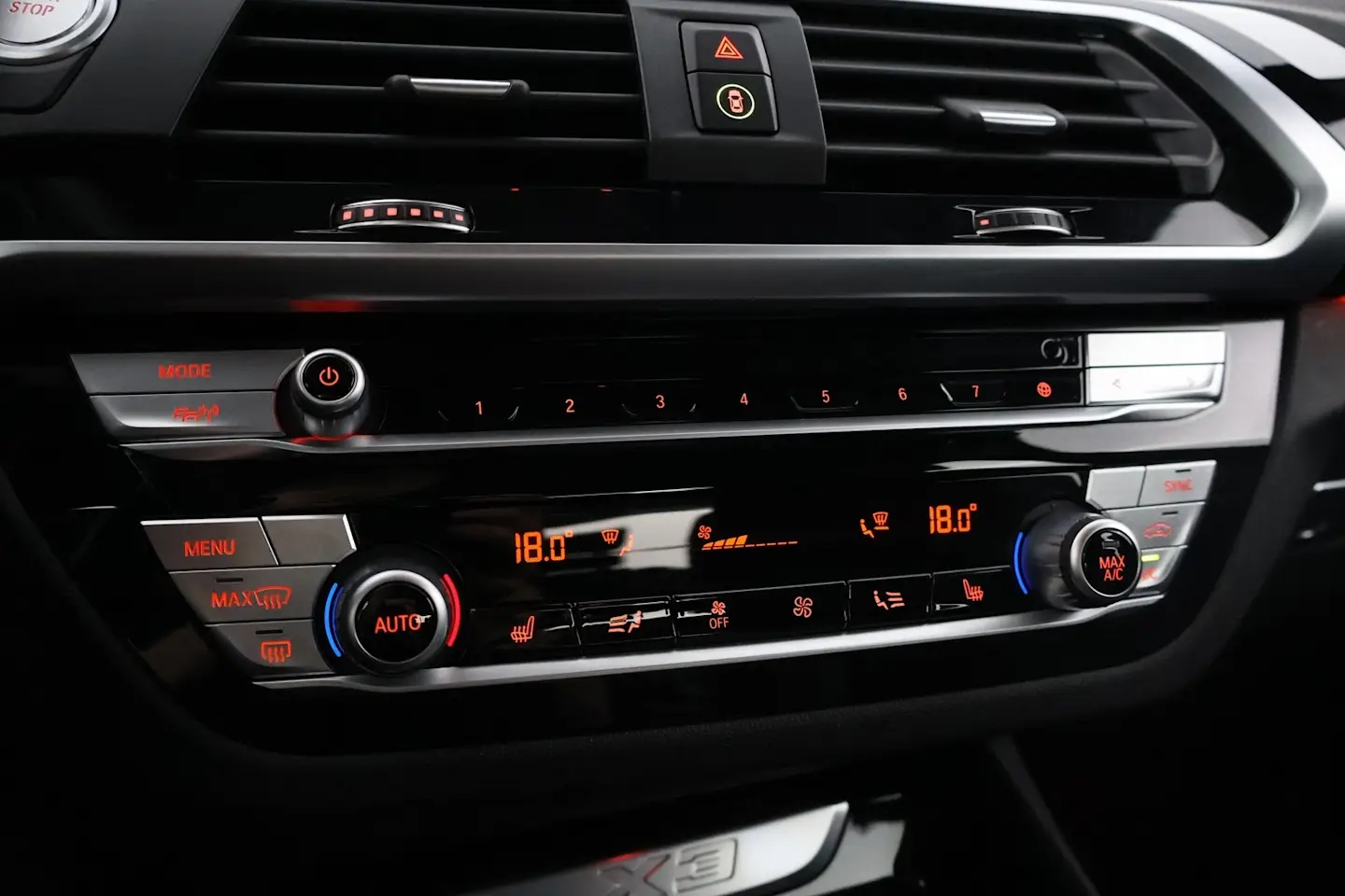 Car Image - 1CUQP2deuQpmYkqyS0Z39U