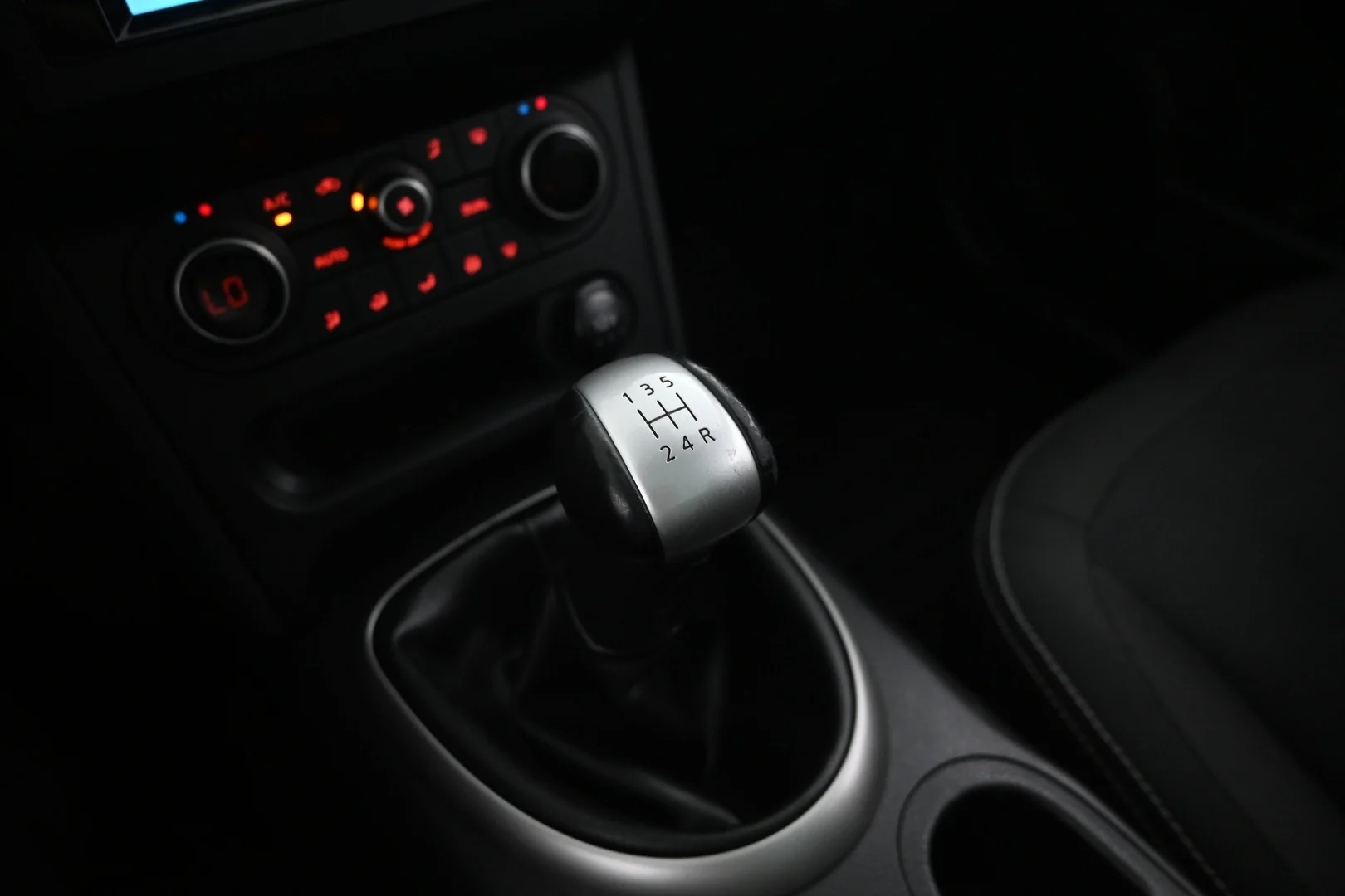 Car Image - 3qdiGiGJqDUTN0NGtG0oSb