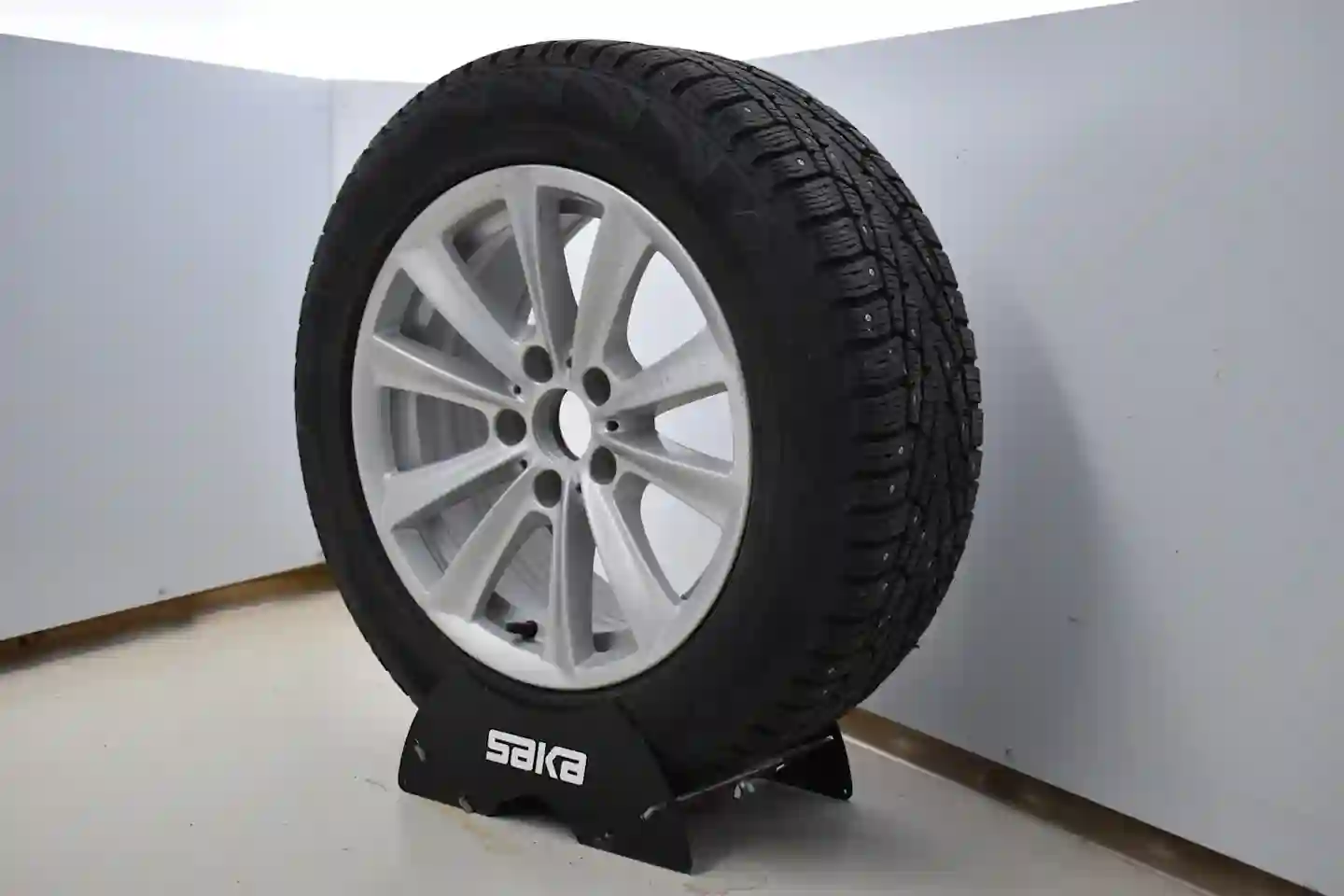 Car Image - 169f9mwoSB4qWhr71sU0LK