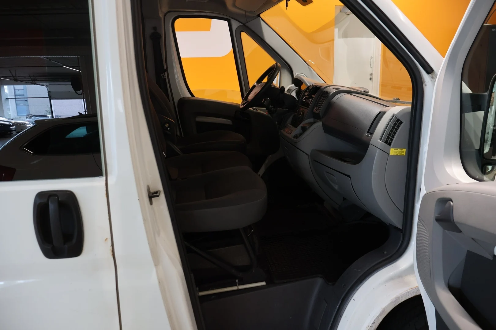 Car Image - 4HXEFafXDOtkP5JmjdZPyu