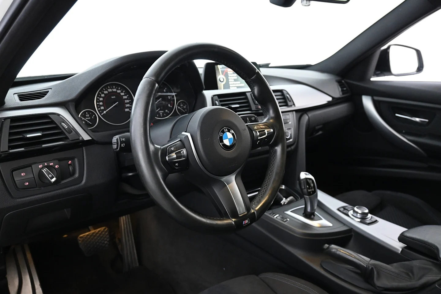 Car Image - 3O3A2vwZsWXRz2f7SdScwn