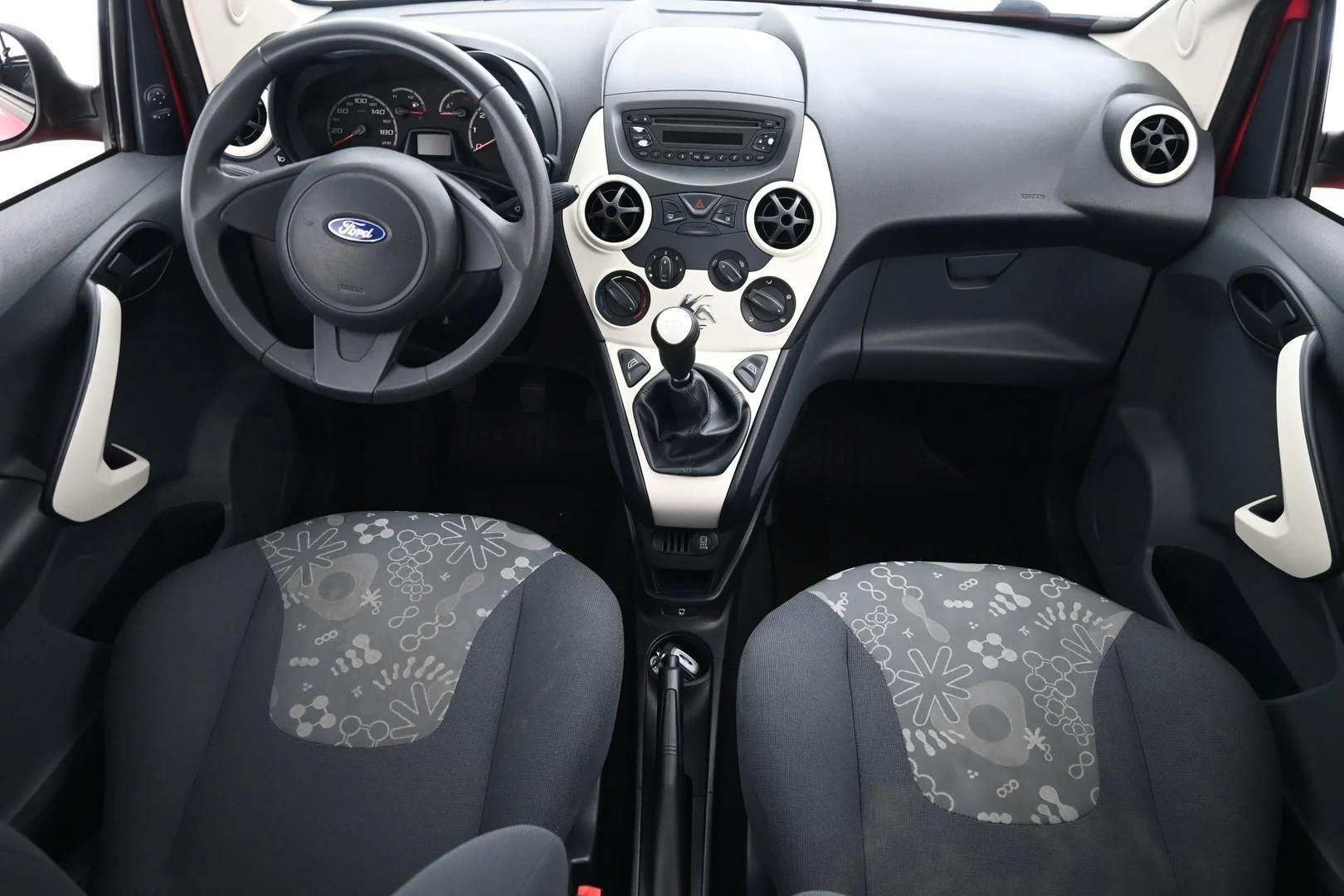 Car Image - 4LFjxEfaUERhV6hn4p2dNW