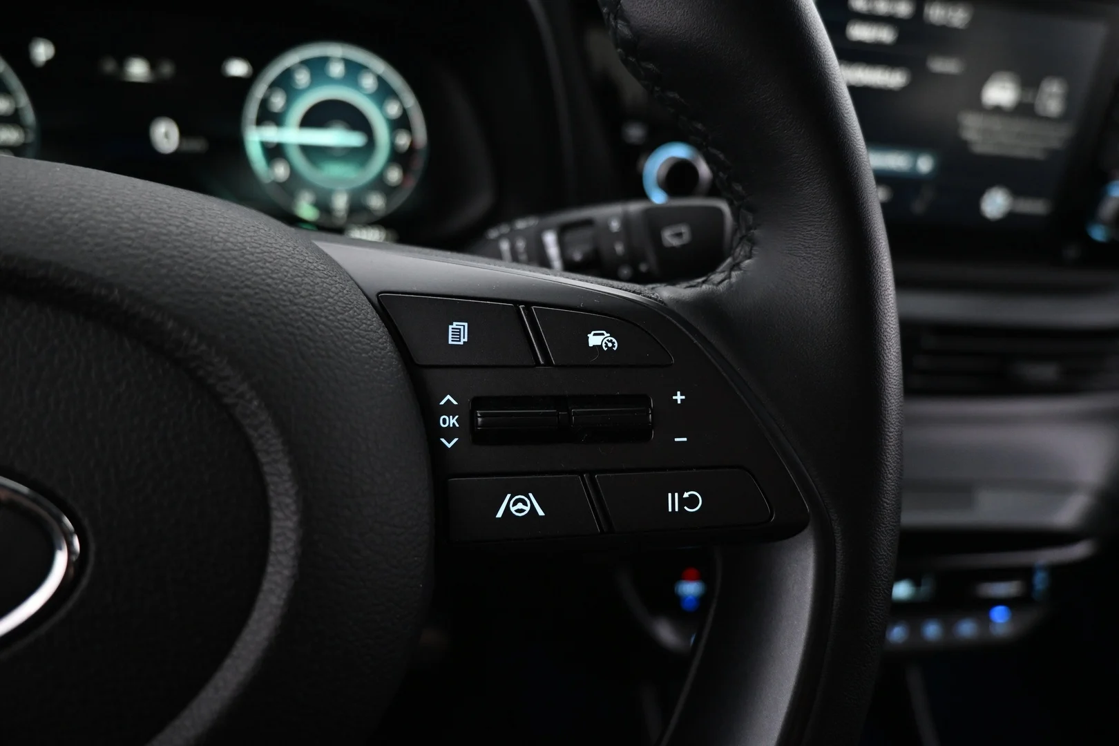 Car Image - 4FPxZ0NFoY9AsAmbqPuxpC