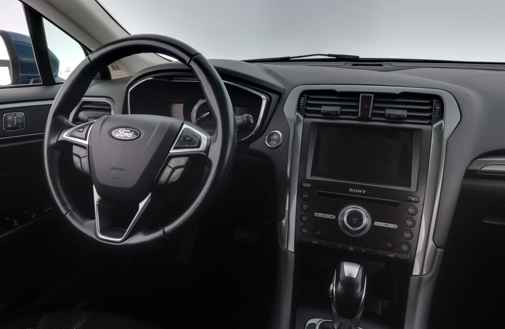 Car Image - 41xNm5eVGZkeySQj1LJCve