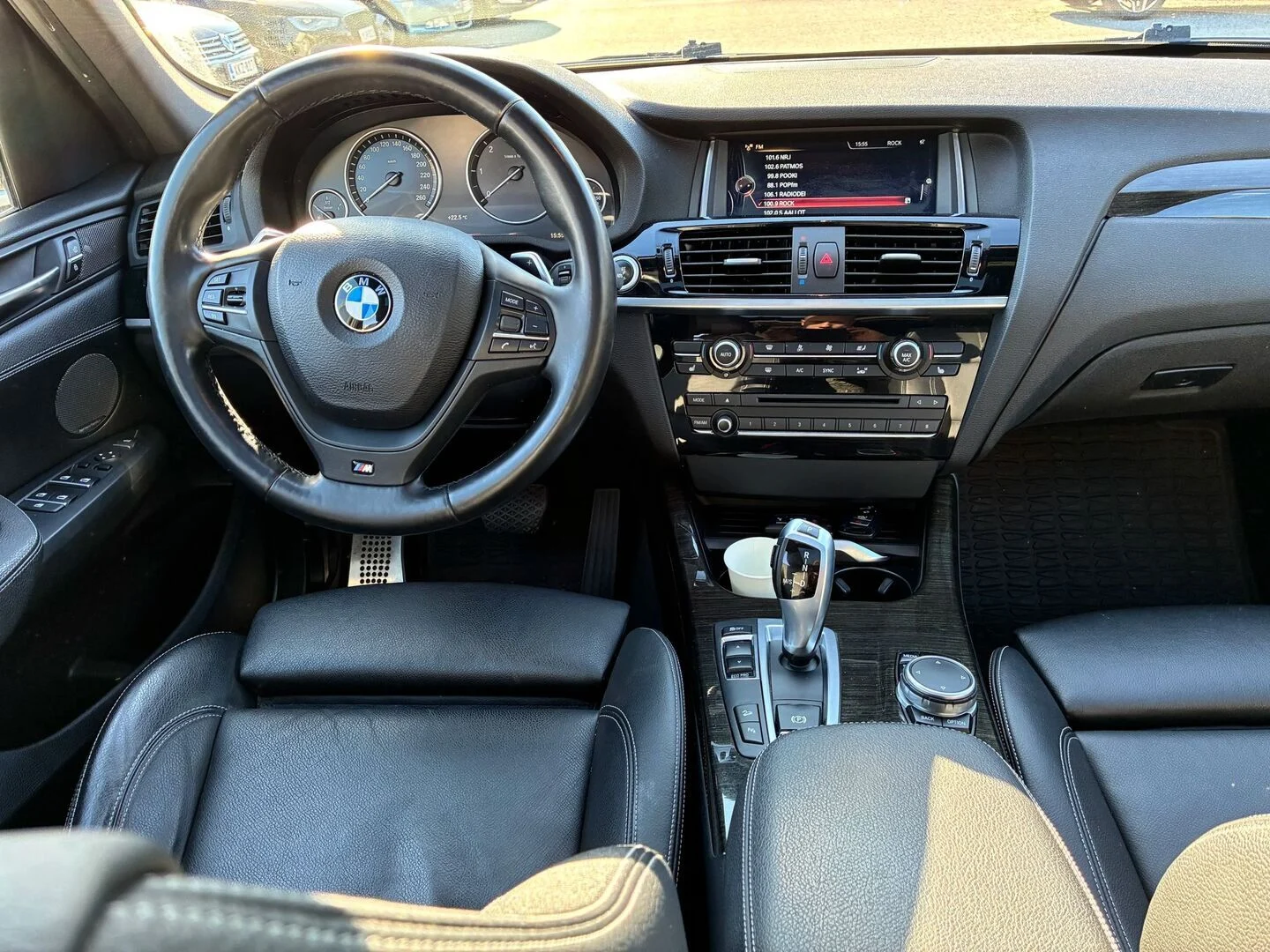 Car Image - 2N2QngjK4q35iVgrDXEXxY