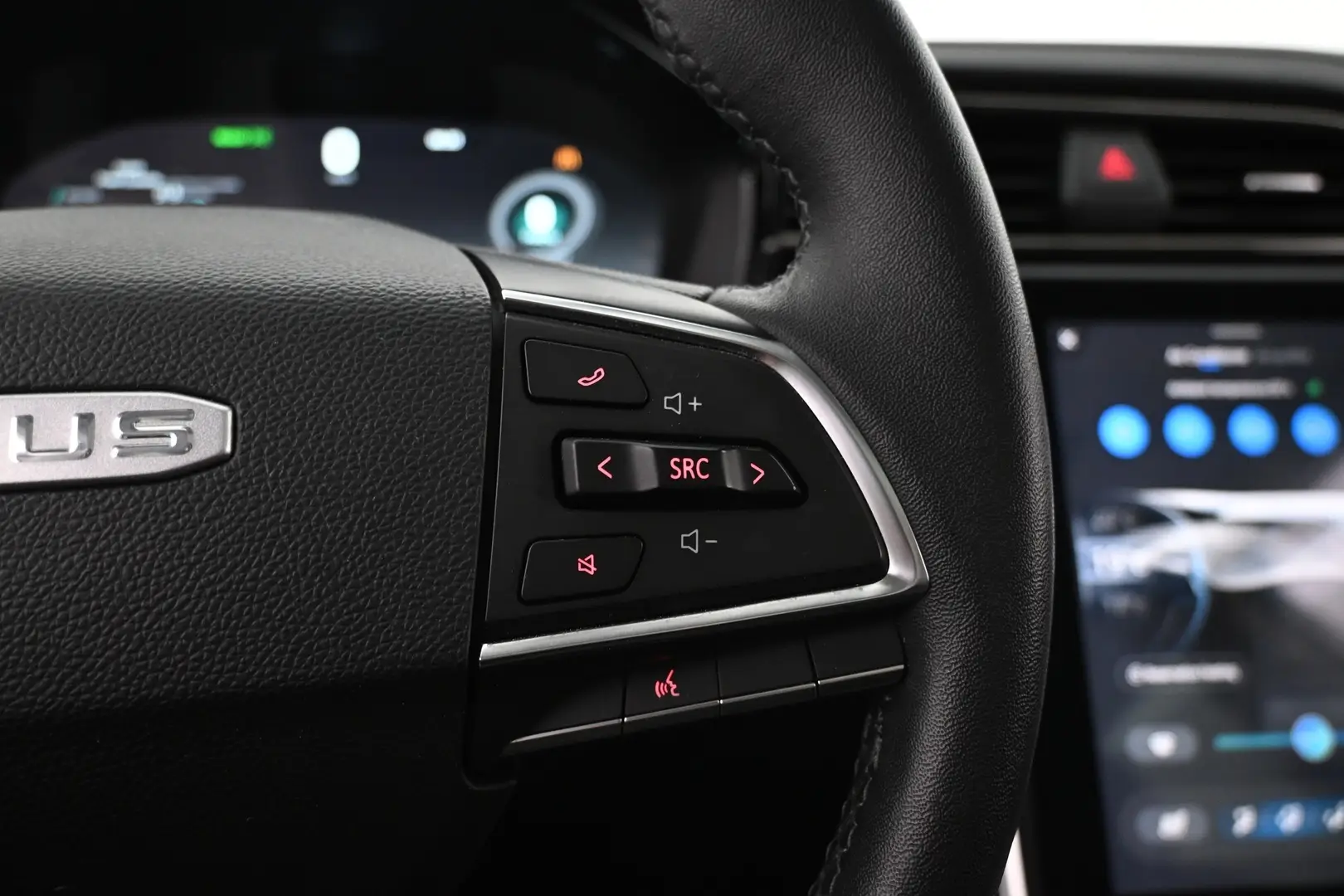 Car Image - 6XK3NVVQ3UneHgl9yrwk3