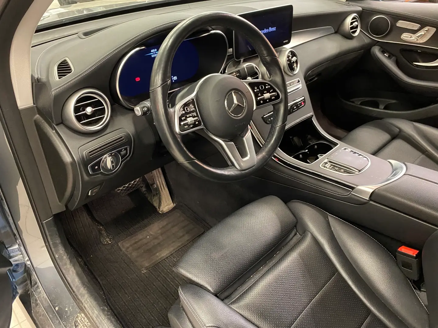Car Image - 3f9tBbK7ecDpSY0Ya5jHpU
