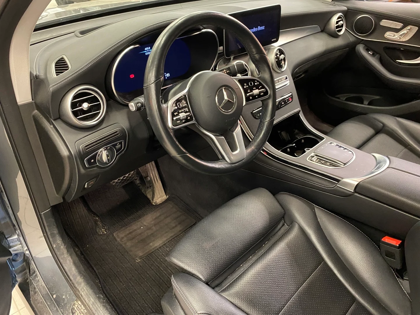 Car Image - 3f9tBbK7ecDpSY0Ya5jHpU