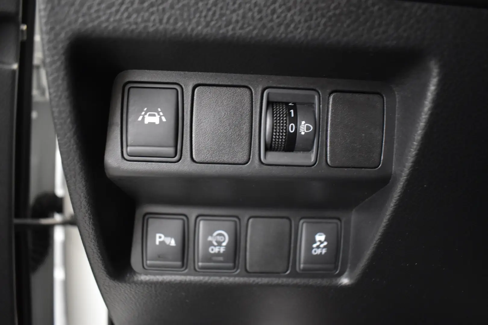 Car Image - 5Jy1vOe1ATDE2rbqlOsMVO