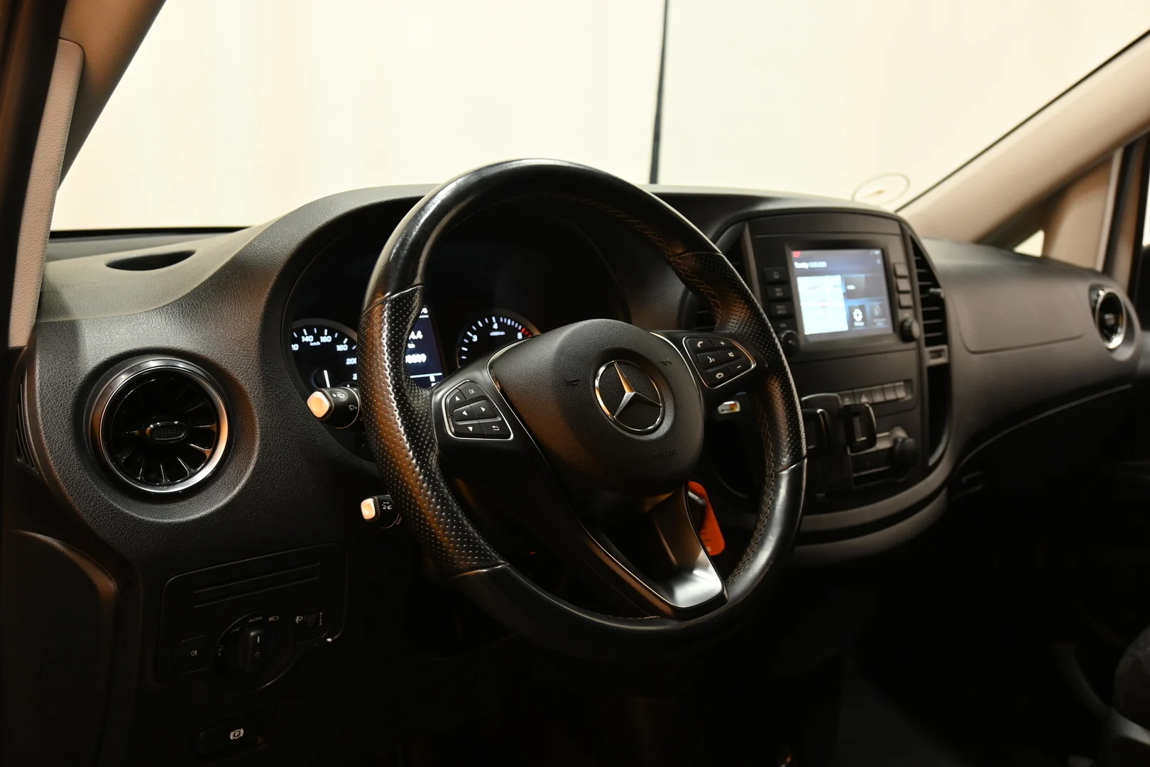 Car Image - 3flNy5WX9BSM1w2aGZOEjC