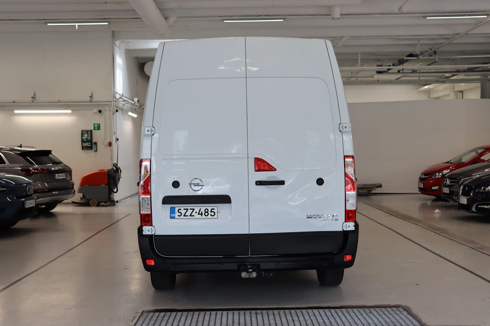 Car Image - 7F1JU8AeG8HpVd40L4j3Ok