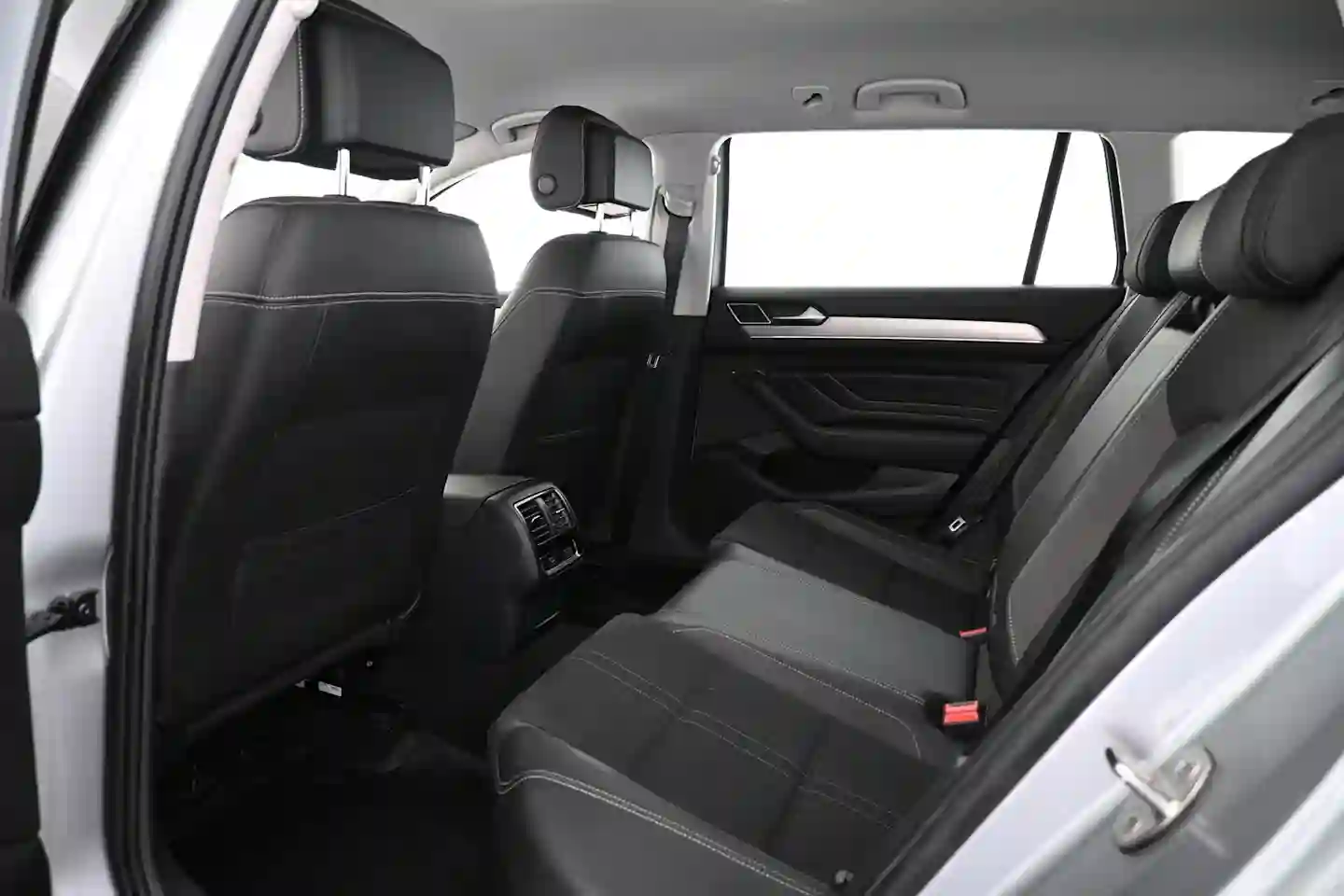 Car Image - 2JTnEZYd6C6Beq0T0ynYla