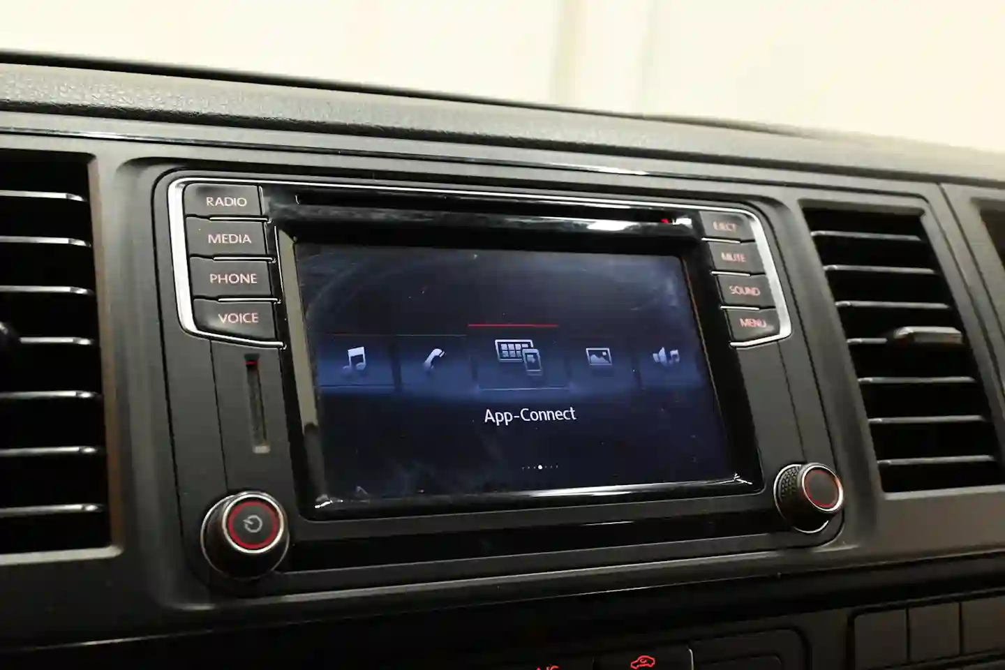 Car Image - 4yFRYSTZel33qYR2yWZezb