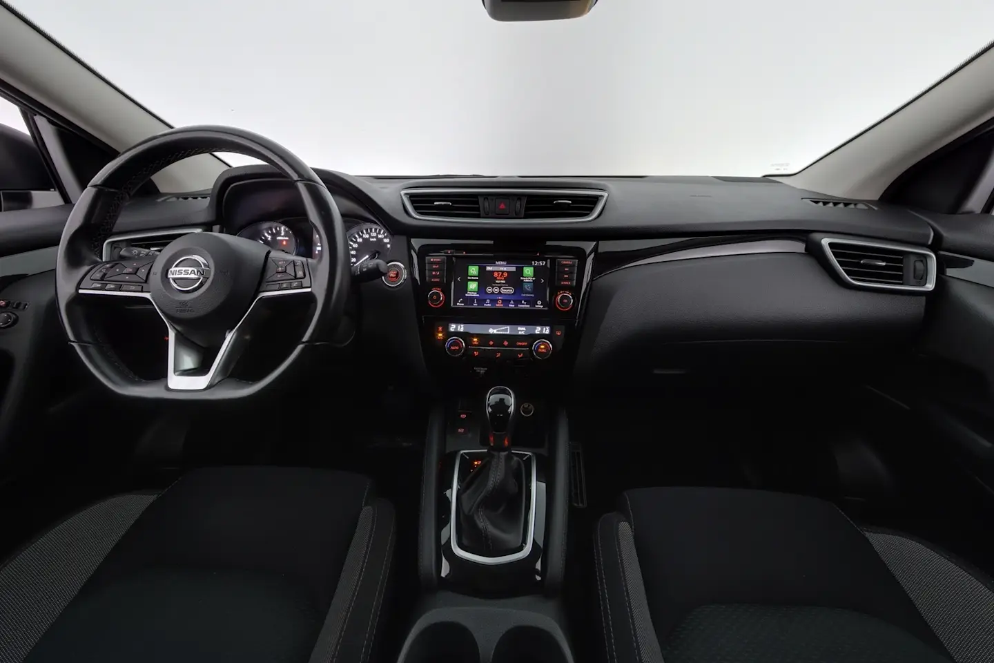 Car Image - 1pKFR9TcvWvGrY695XXTbs