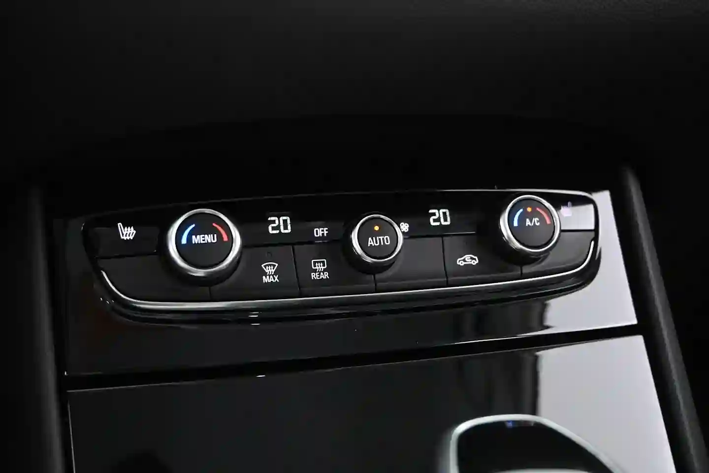 Car Image - 4125n6uC2gocKLblqXEJPs