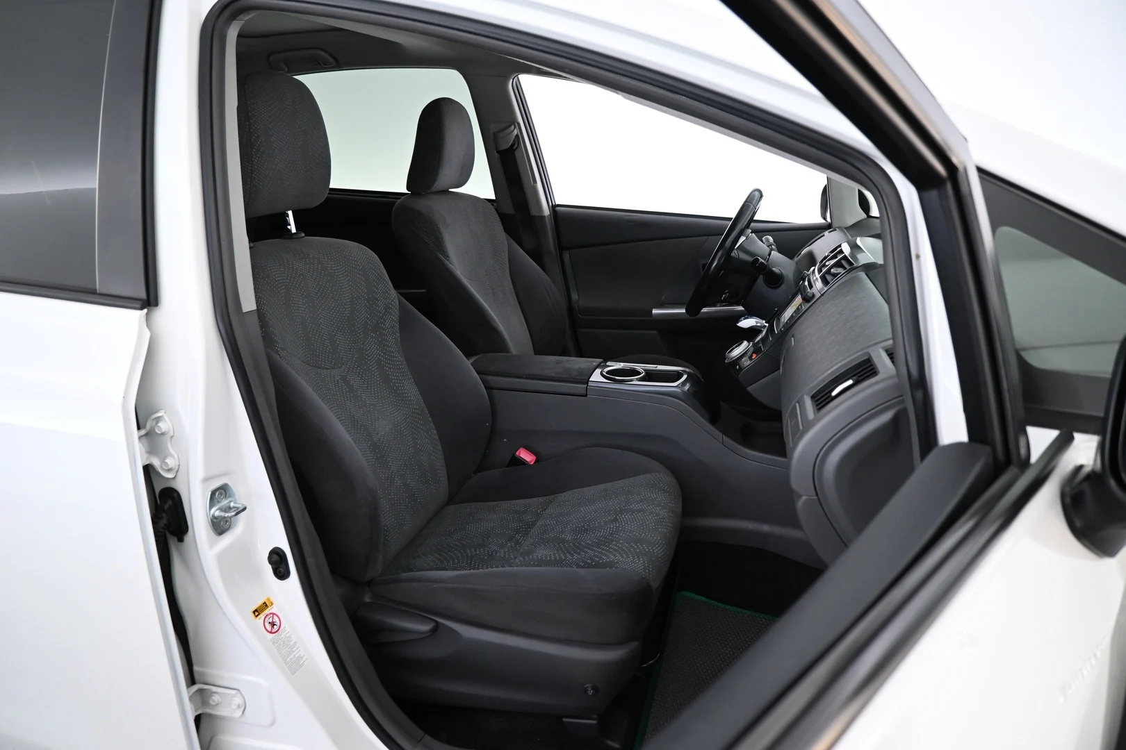 Car Image - 6laHVd773yGhhqTLHjg3PH