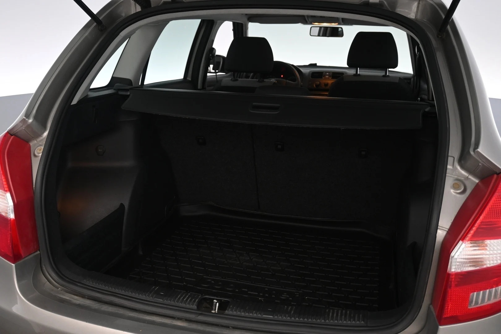 Car Image - 3yTykX2FBNMK6tcRvKIDFM