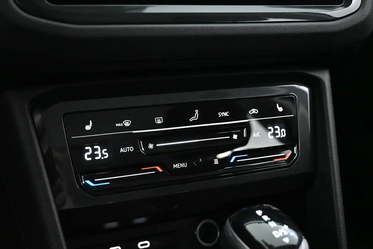 Car Image - 3nddOyL1a9AYKyo36epy8R