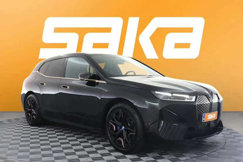 BMW iX