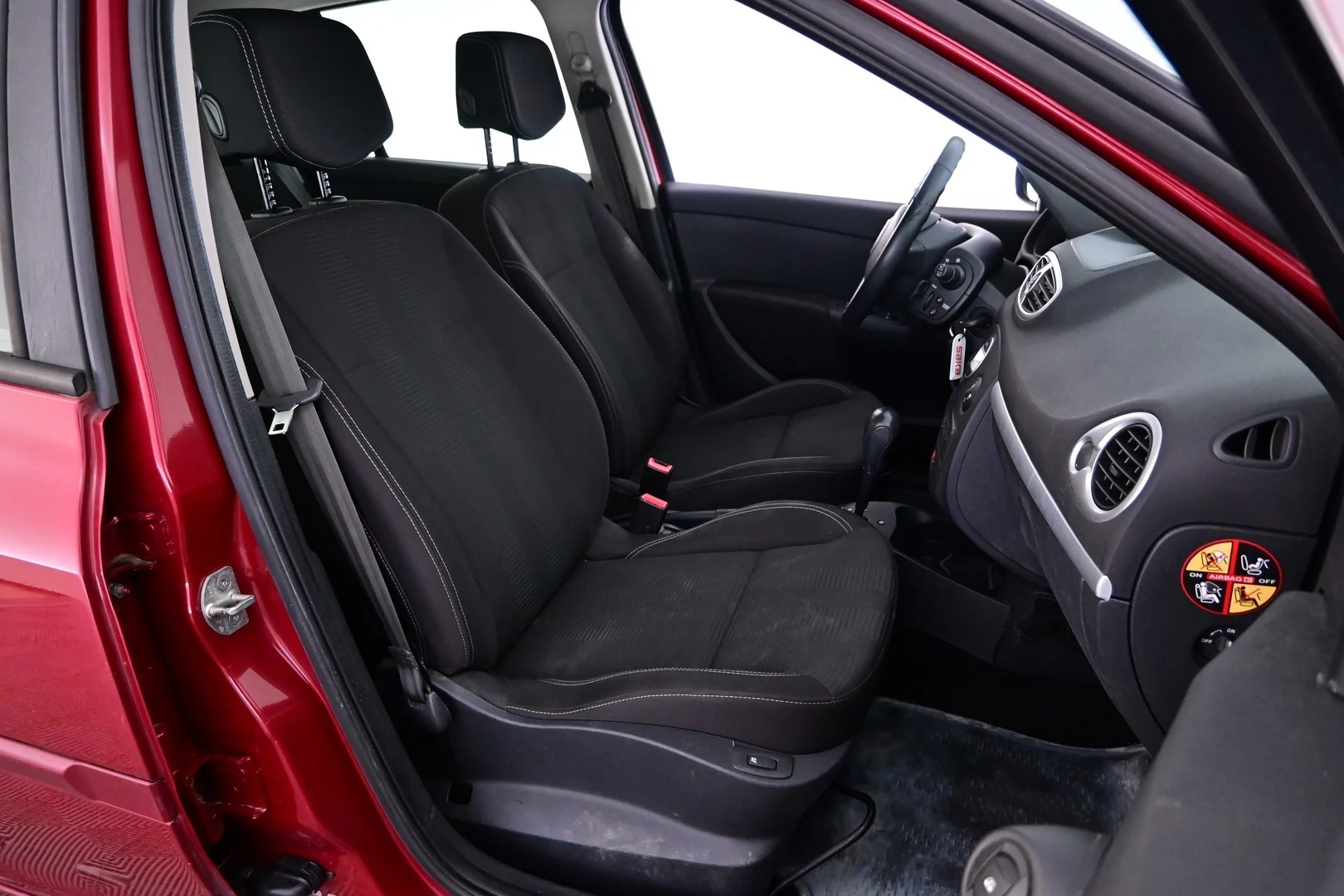 Car Image - 7Jwqw4lCJMR6UTL8KKDo5A