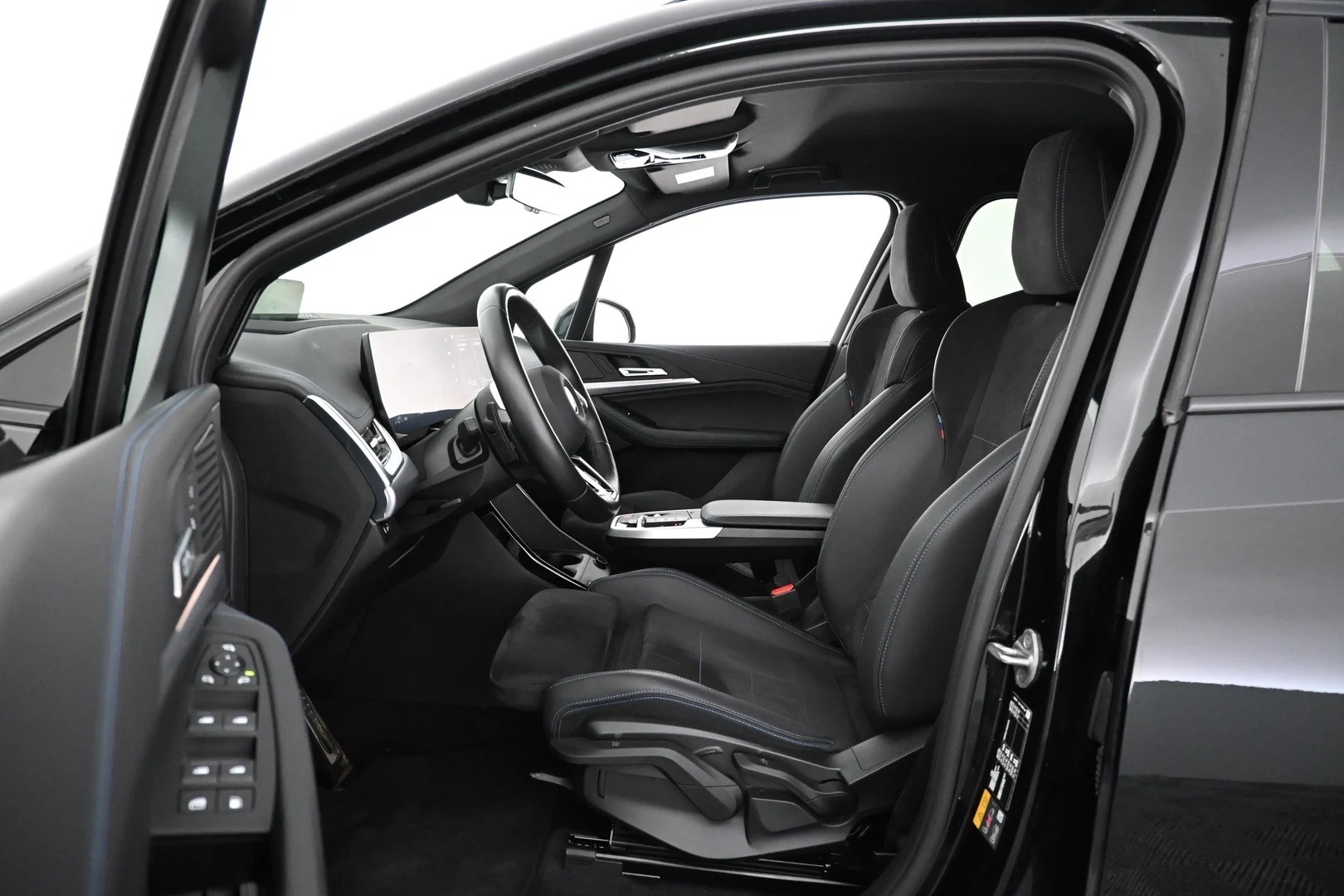 Car Image - 2g5GvB4NsLbjt3Py86zKrY