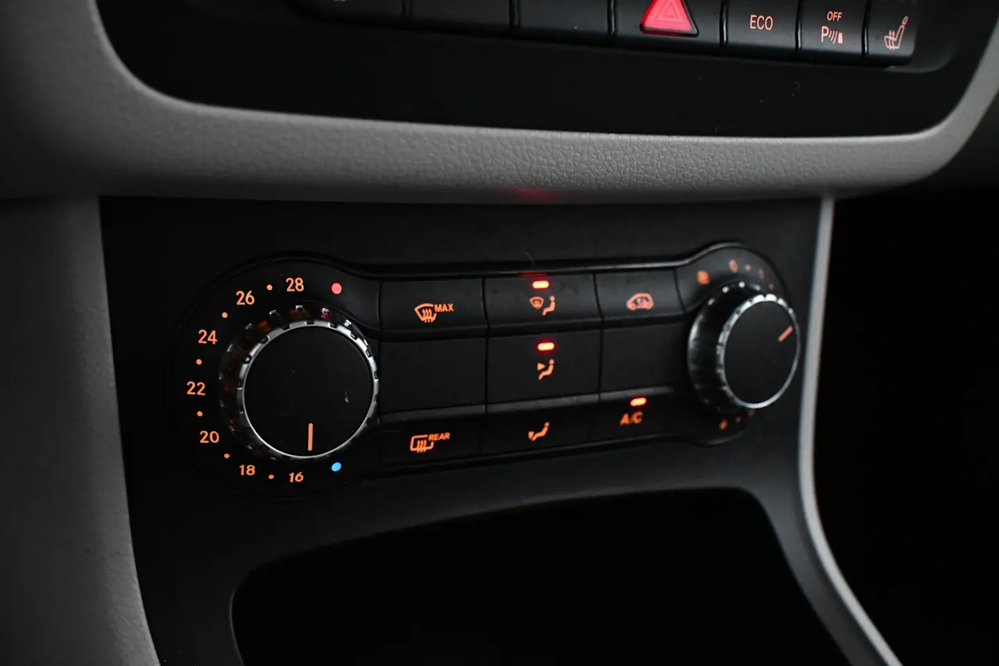 Car Image - 2asit4lroA5UbtM1zLov1X