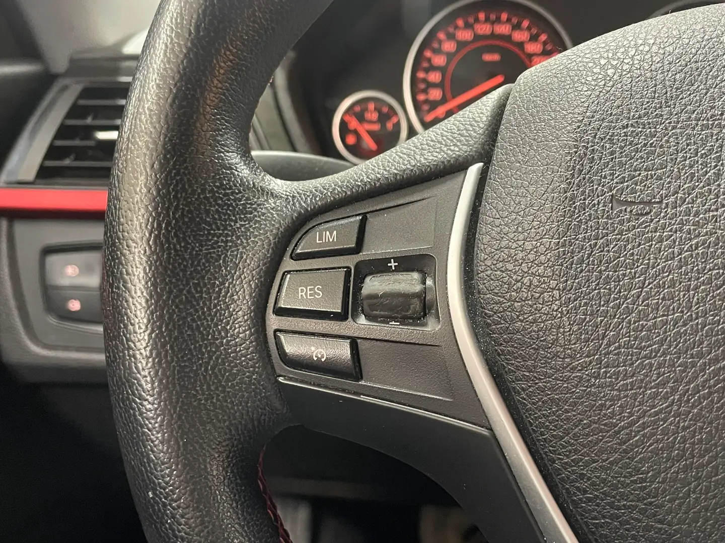 Car Image - 1E5nQKGG1x6grvhHH9x90E
