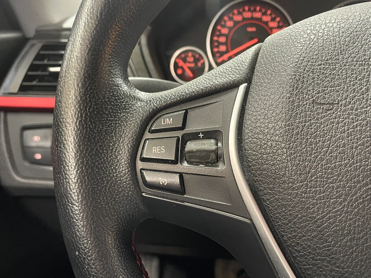 Car Image - 1E5nQKGG1x6grvhHH9x90E