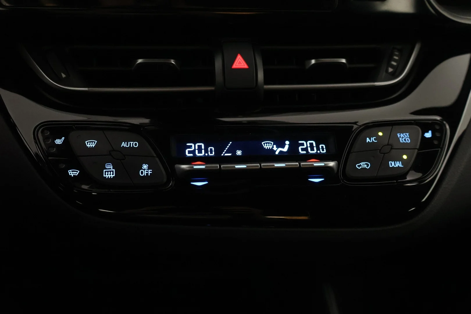 Car Image - 2hb5CJd2hT5mdIs0u9Vhzw
