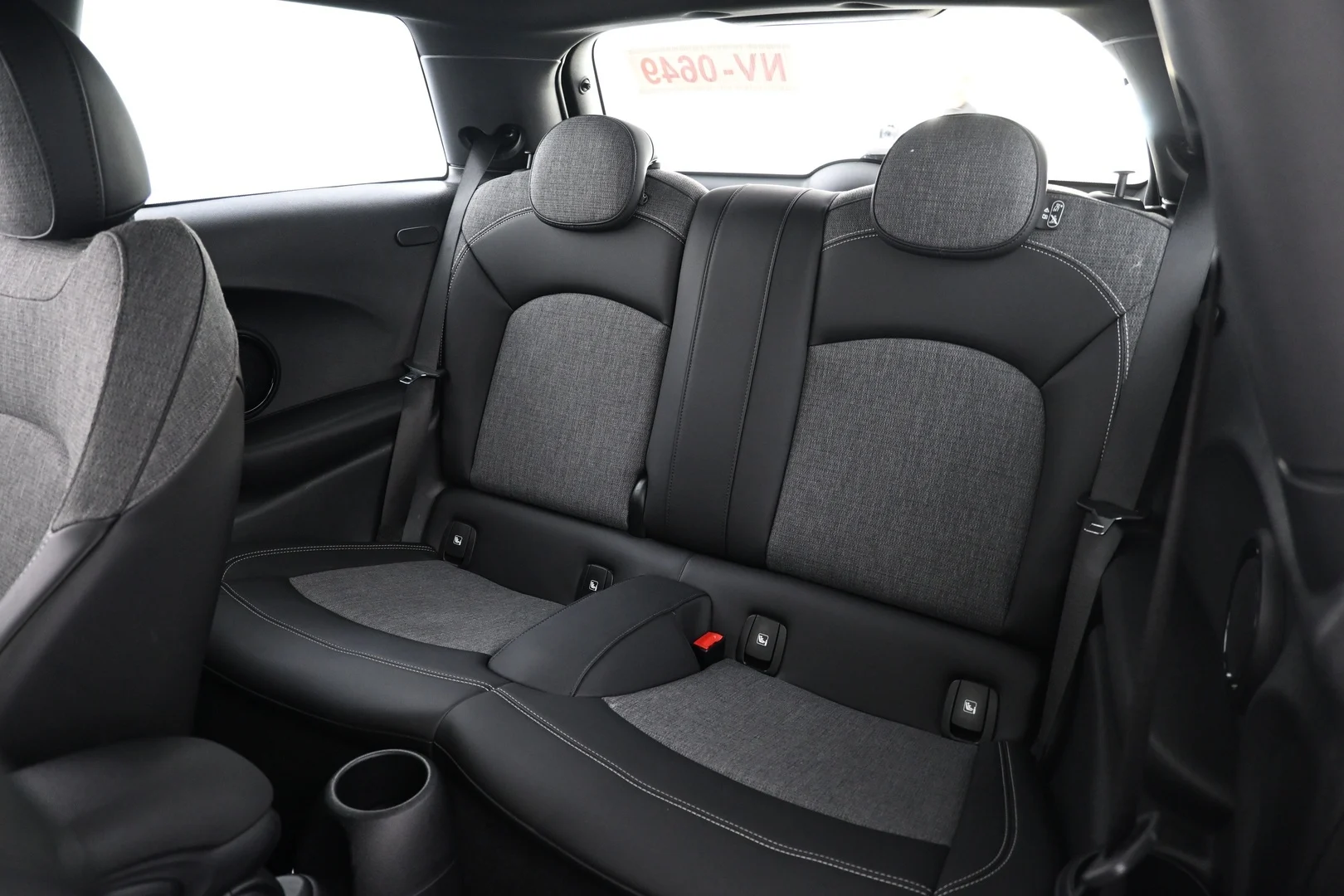 Car Image - 2oORLk1a5Y1fD9BzCq03nq