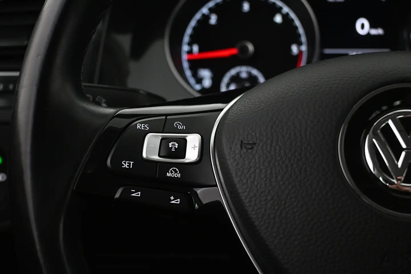 Car Image - 6xNohogK6NCRNlwSp4J4Xa