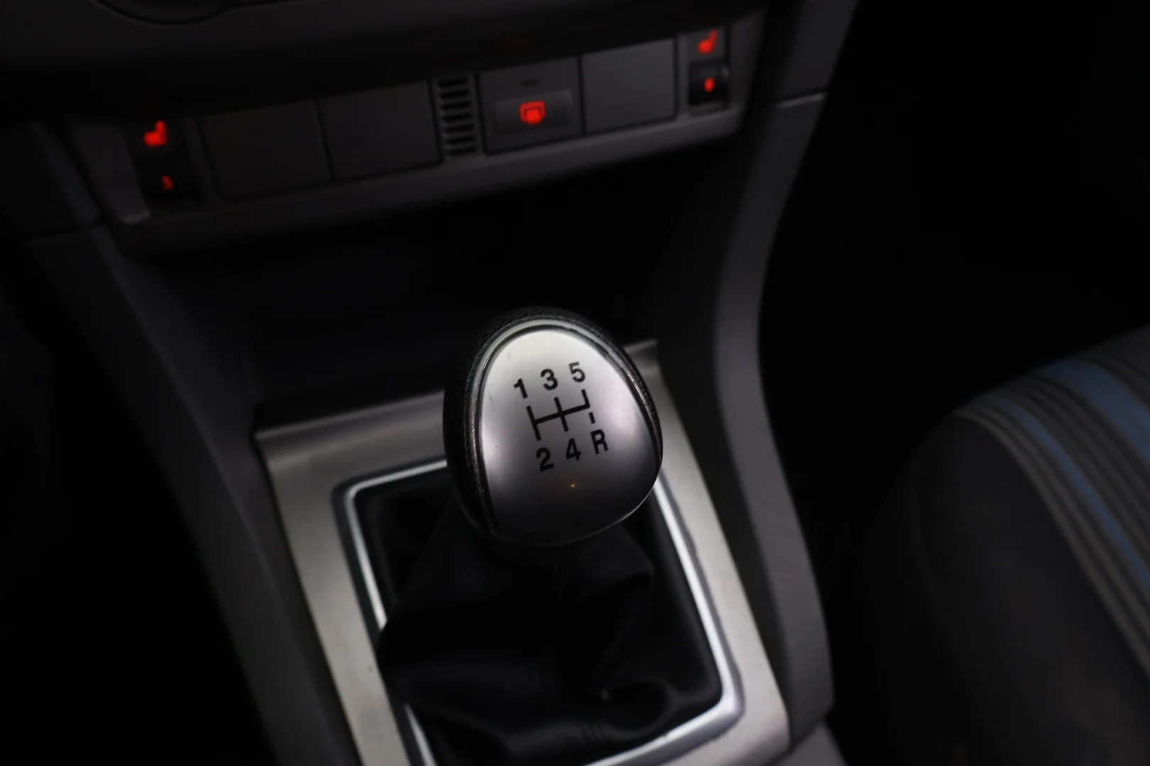 Car Image - 74fjMf80PIOByU68DExu0L
