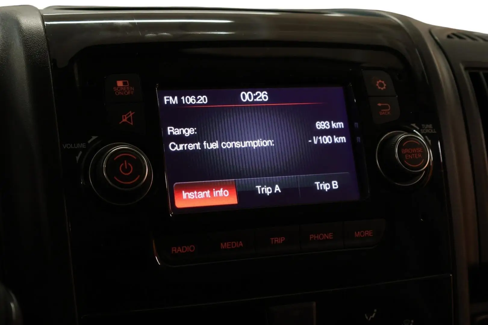 Car Image - 6Sc6dL8eUrI4AWghNKERyr