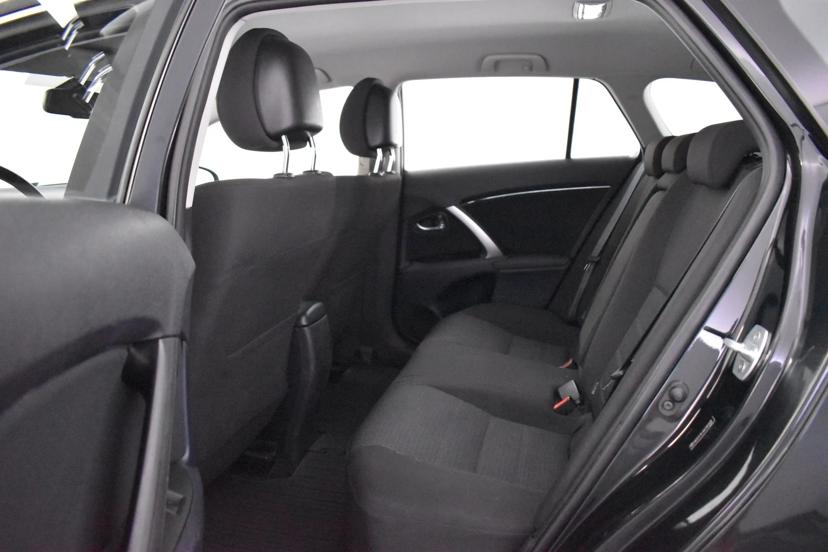 Car Image - 4dnzFsENBxUjIk1vF3kZ0P