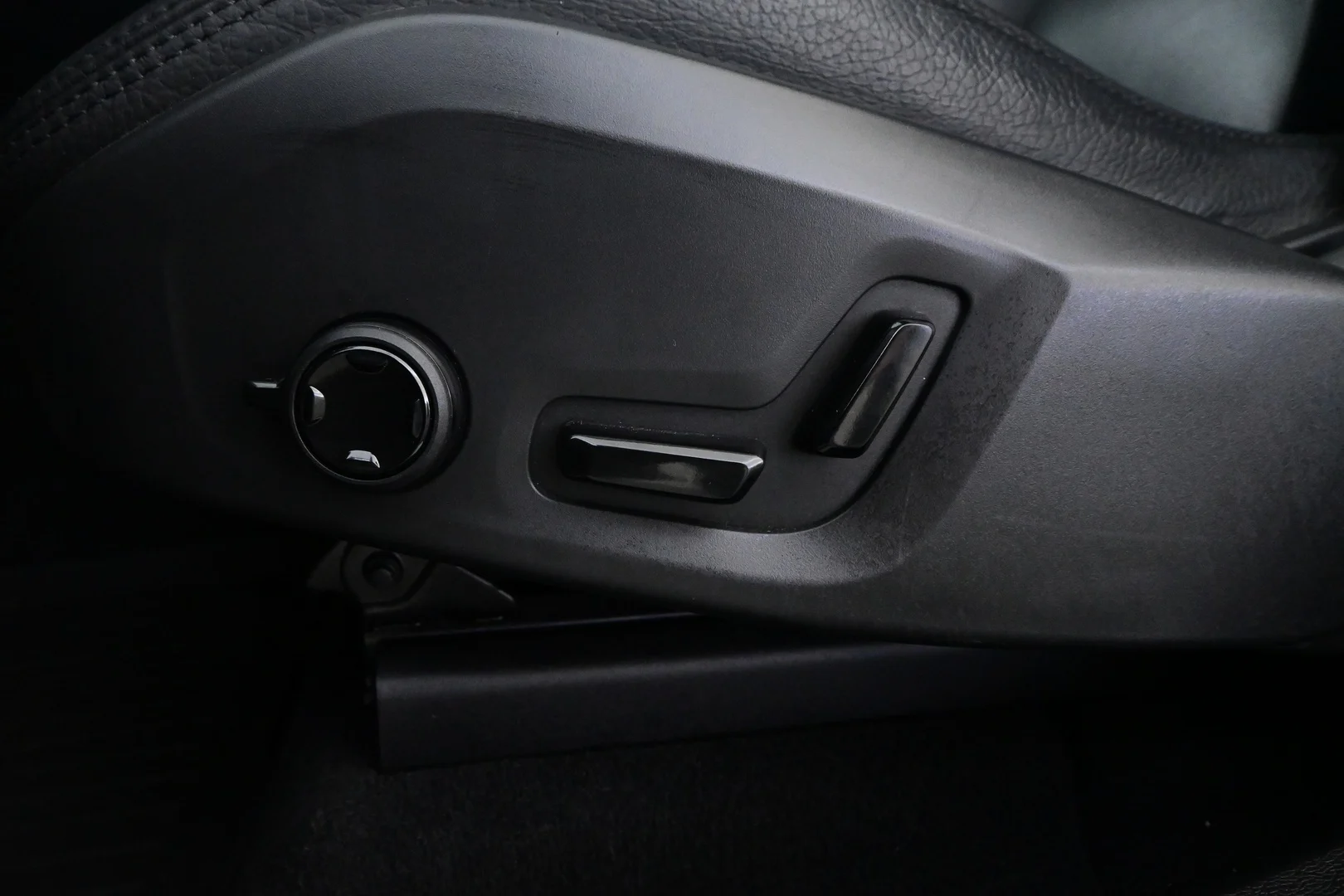 Car Image - 1ryjOsb4Gk4yoNz0EFVDvL