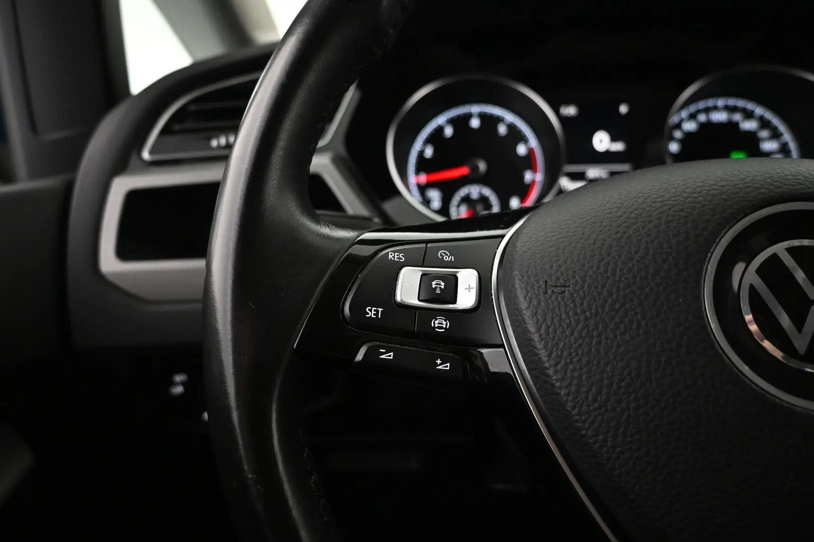 Car Image - 5EXCVIvs5k6tnkOcCeQuxj