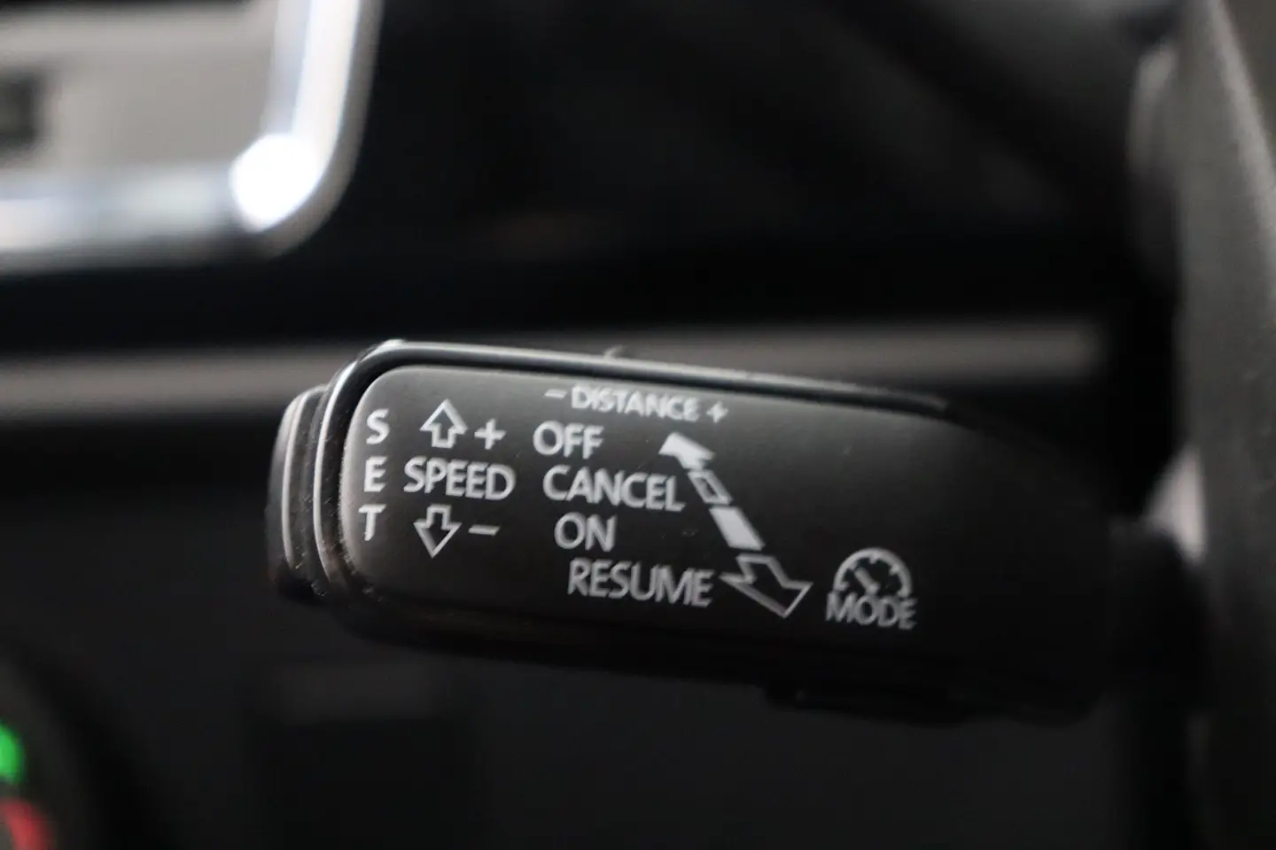Car Image - 2b2TSoeHZ6GgCx4u3k4nSO