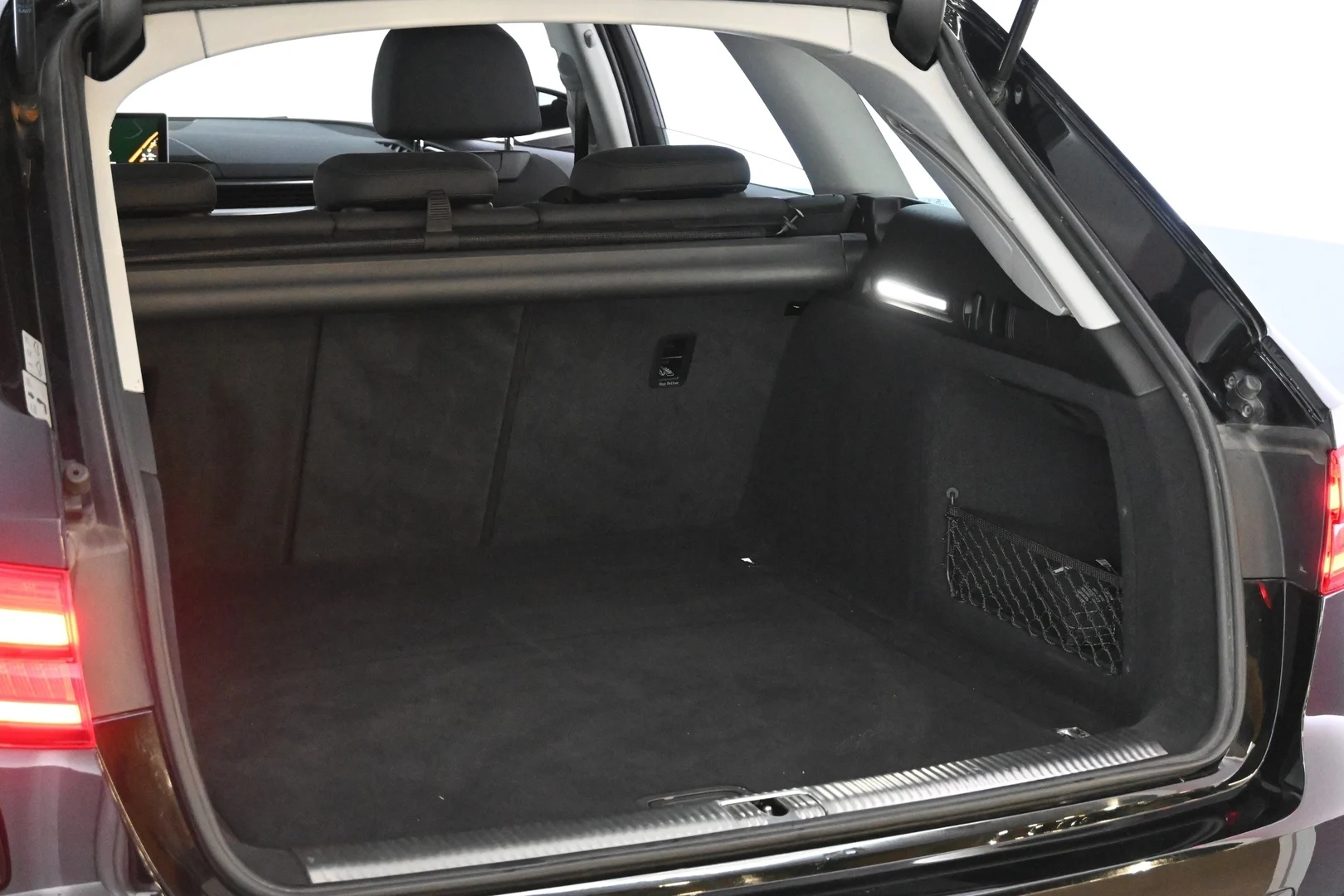 Car Image - 79tdb0hKA1RfPfN8pJumwq