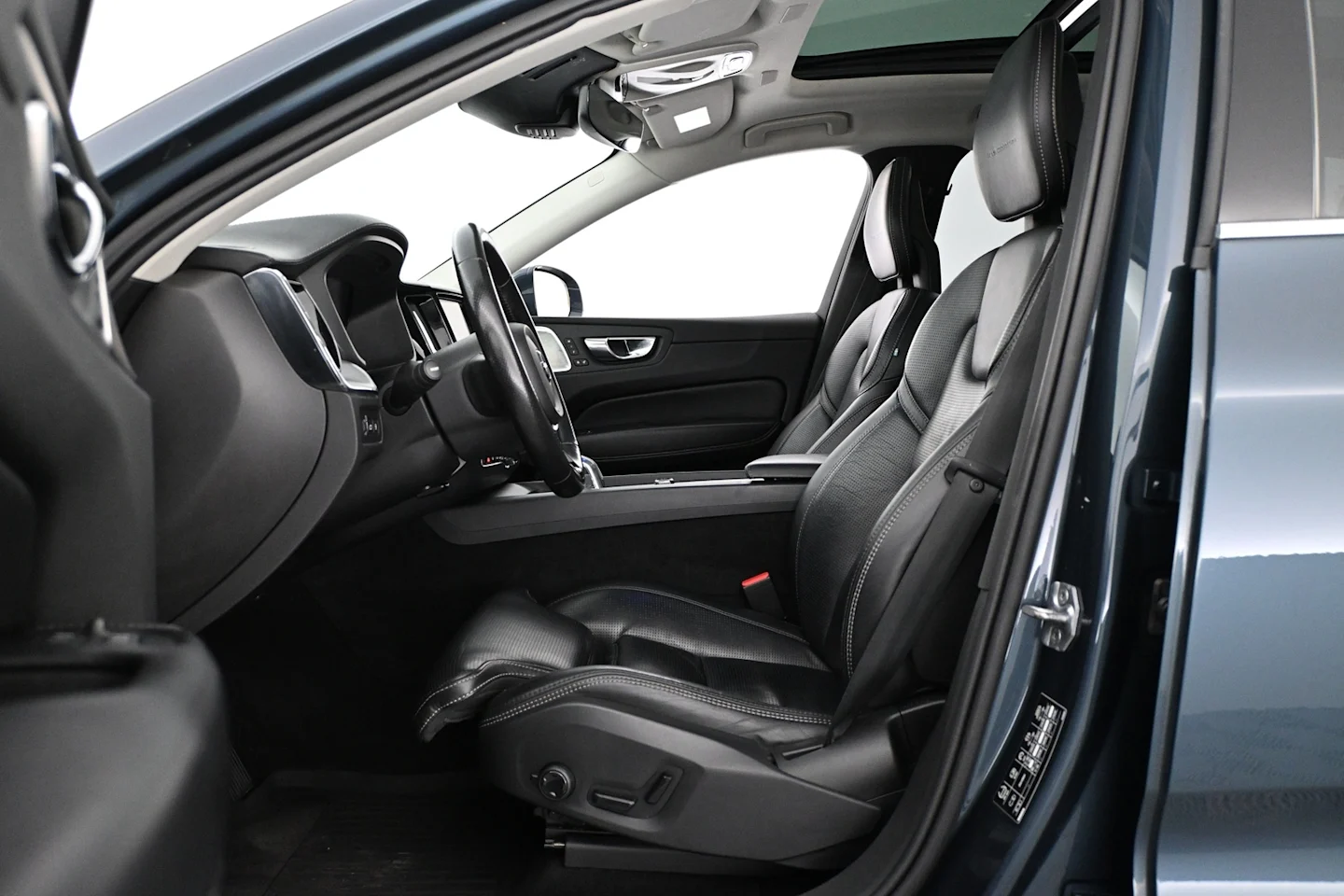 Car Image - 49EhF0f5gg22xxBRqOzEHq