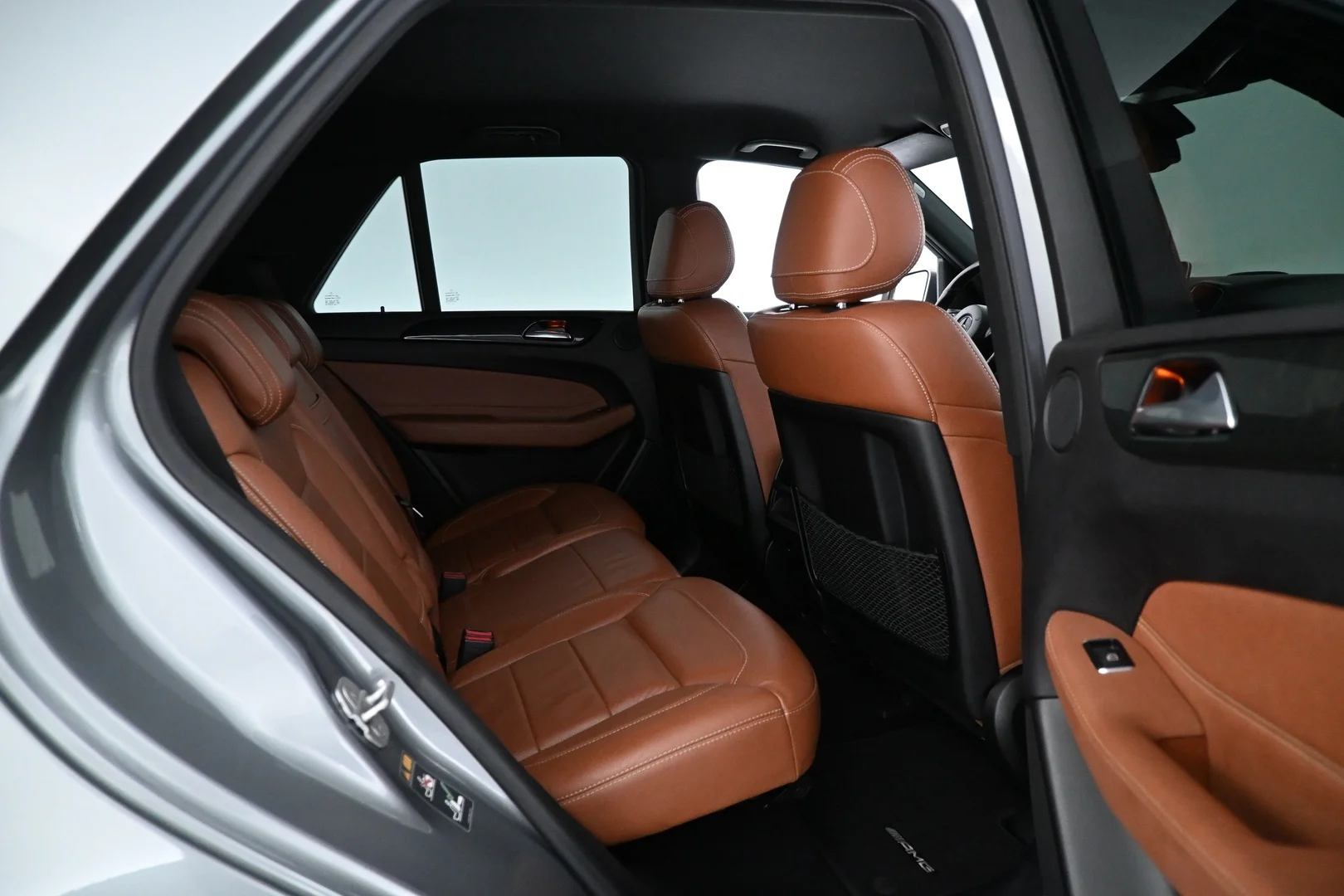 Car Image - Fsajn8ldxKODLpbvmWNEO