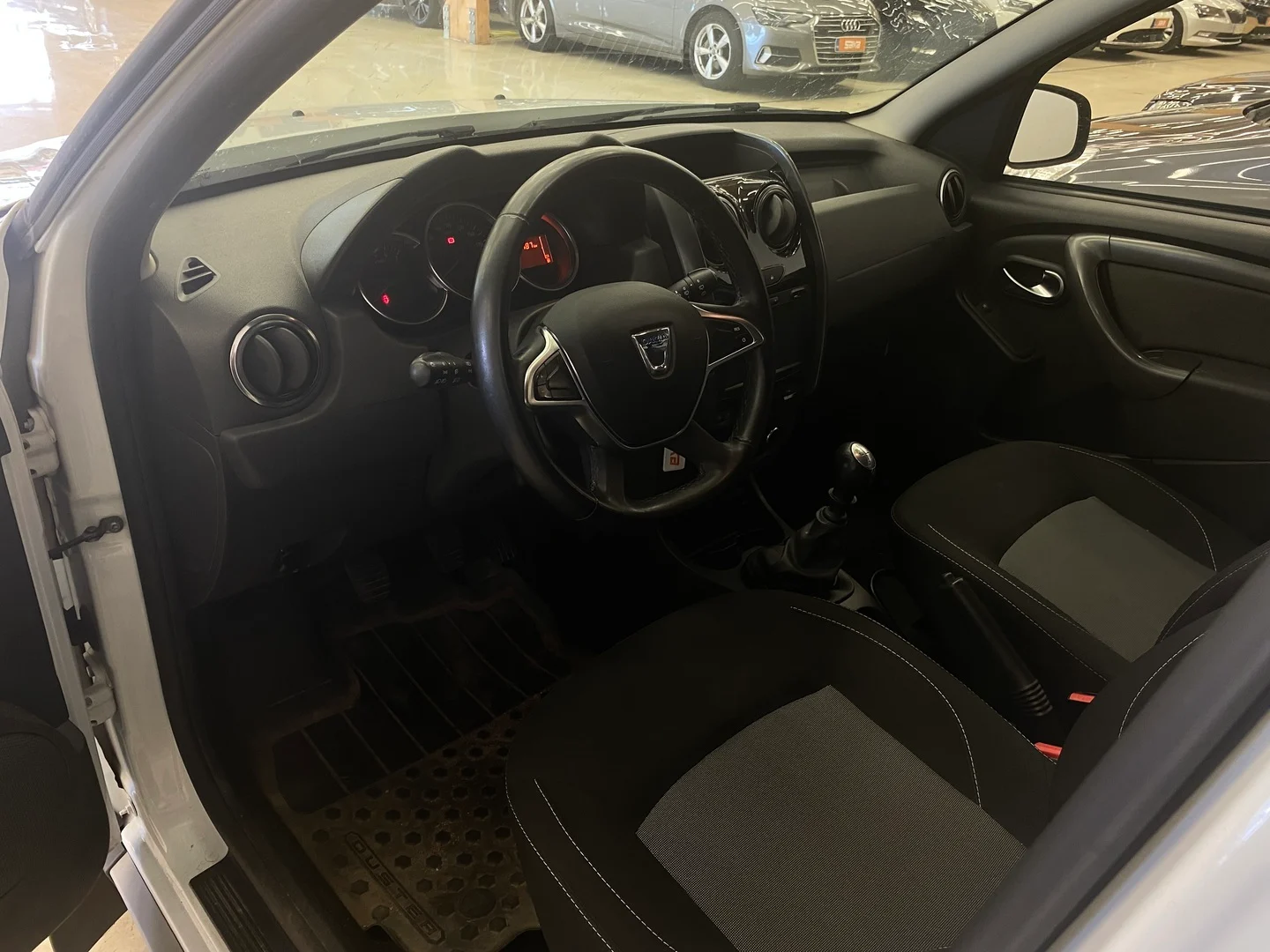 Car Image - 4GxcasAUZ5ZdxHDTjT6m51