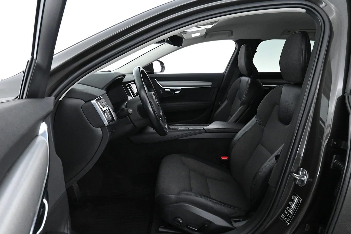 Car Image - 3hmimxKY6rAXUD8WeVsT3