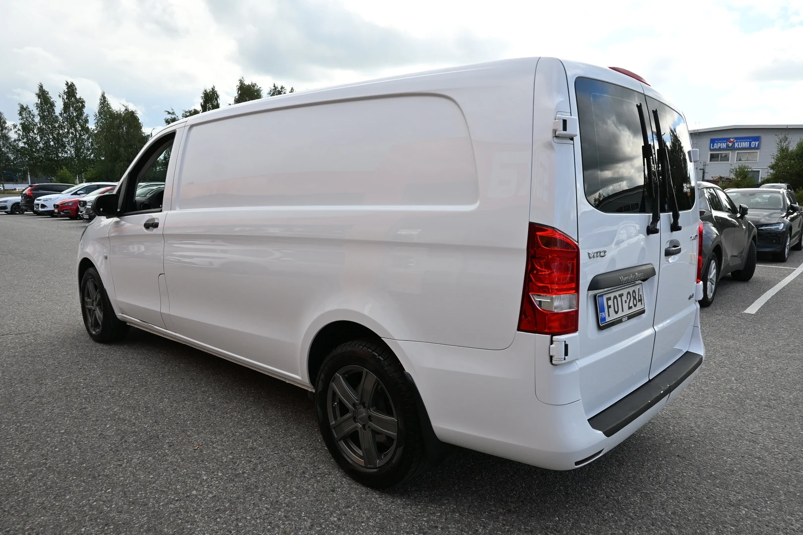 Car Image - 4JClf4nePNIpRQNDwoAU29