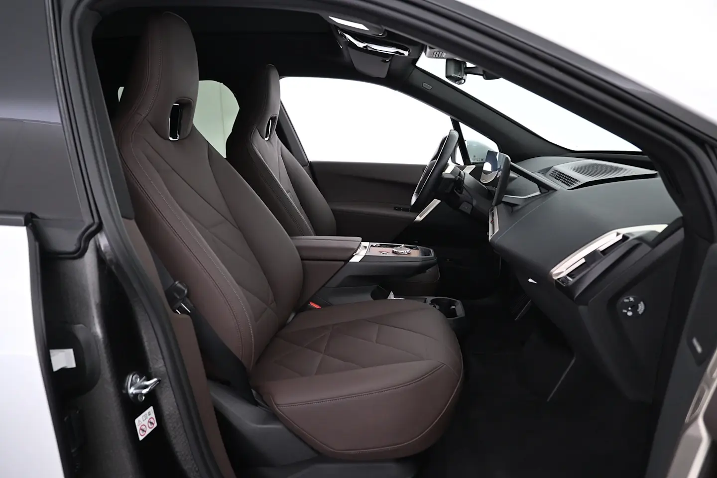 Car Image - 5UGiQYknlwgMPXu5gmkjsl