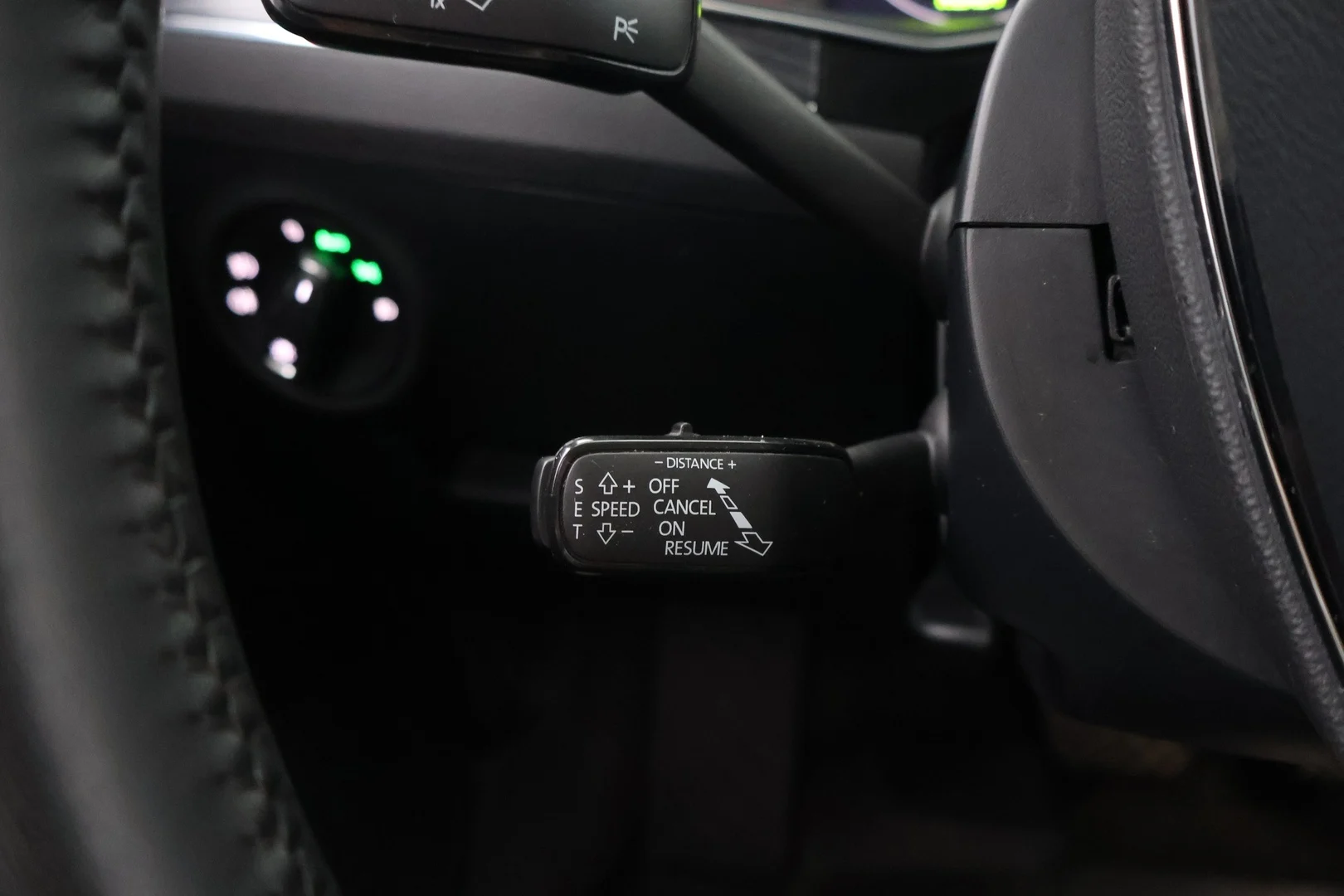 Car Image - 2ou6lVeaO0w7kdNEaoz8jc