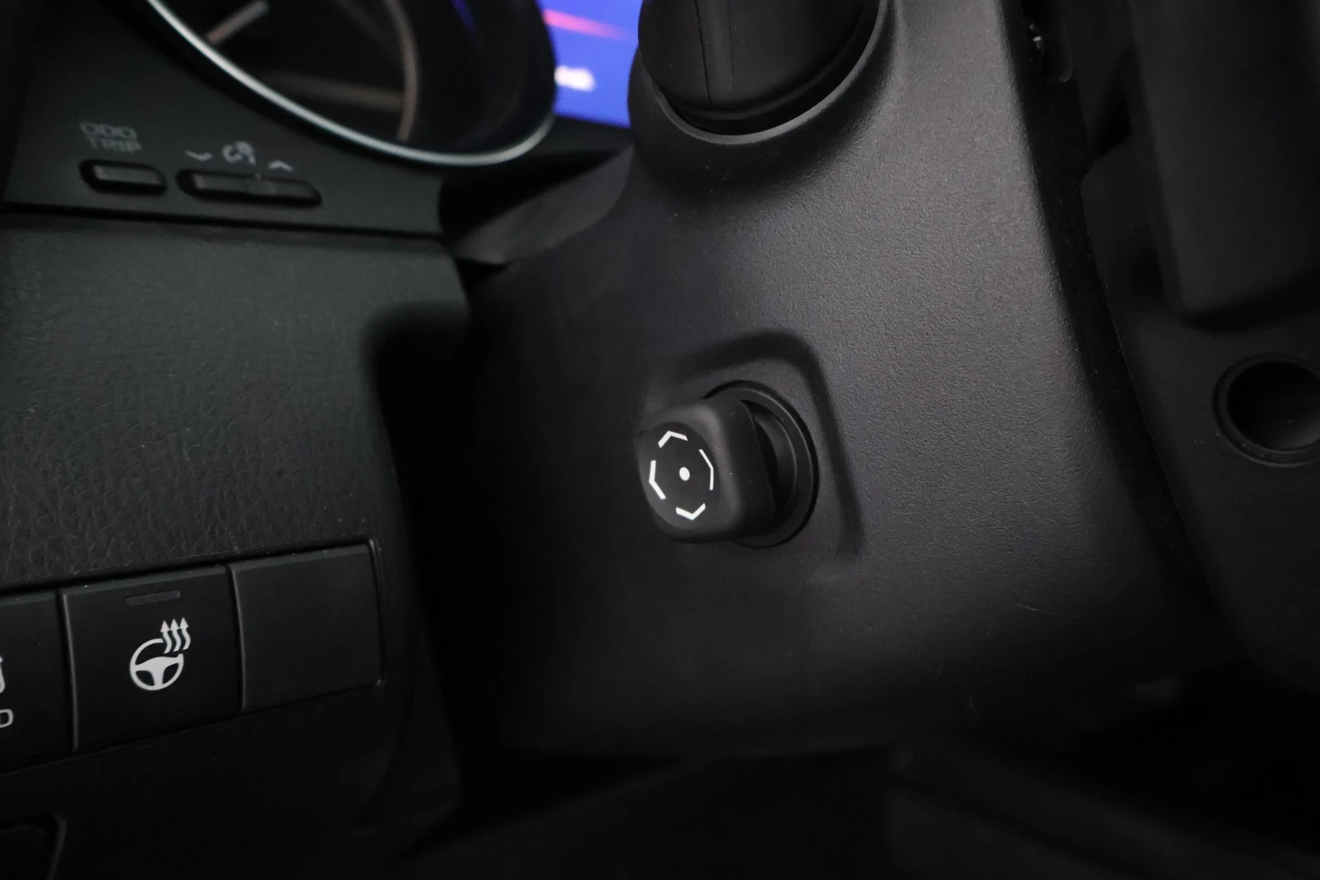 Car Image - 6AvWSdzyuTszrPgESktMIo