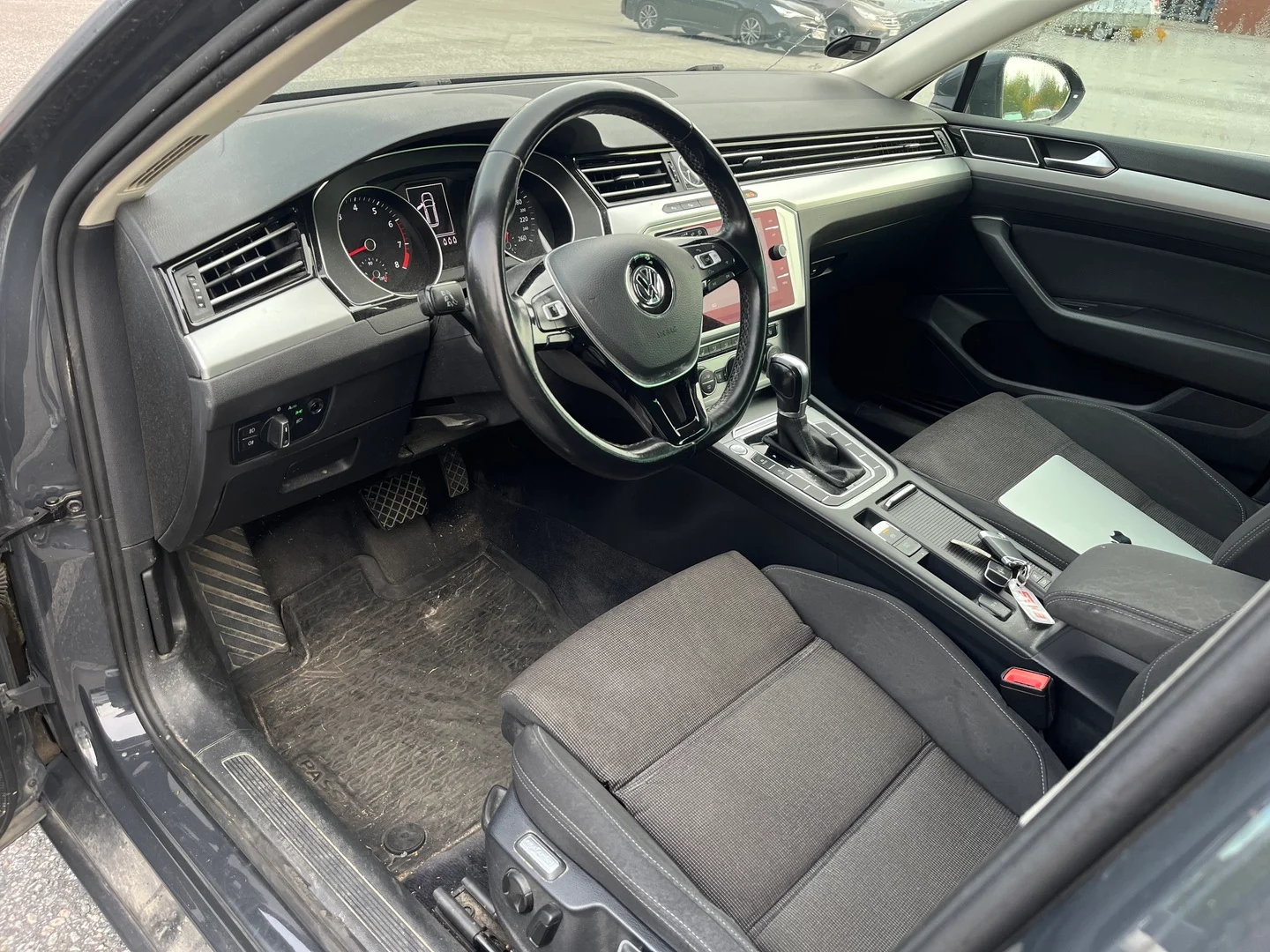 Car Image - 1nCFjOp5AjlSHPZEaFtjtp