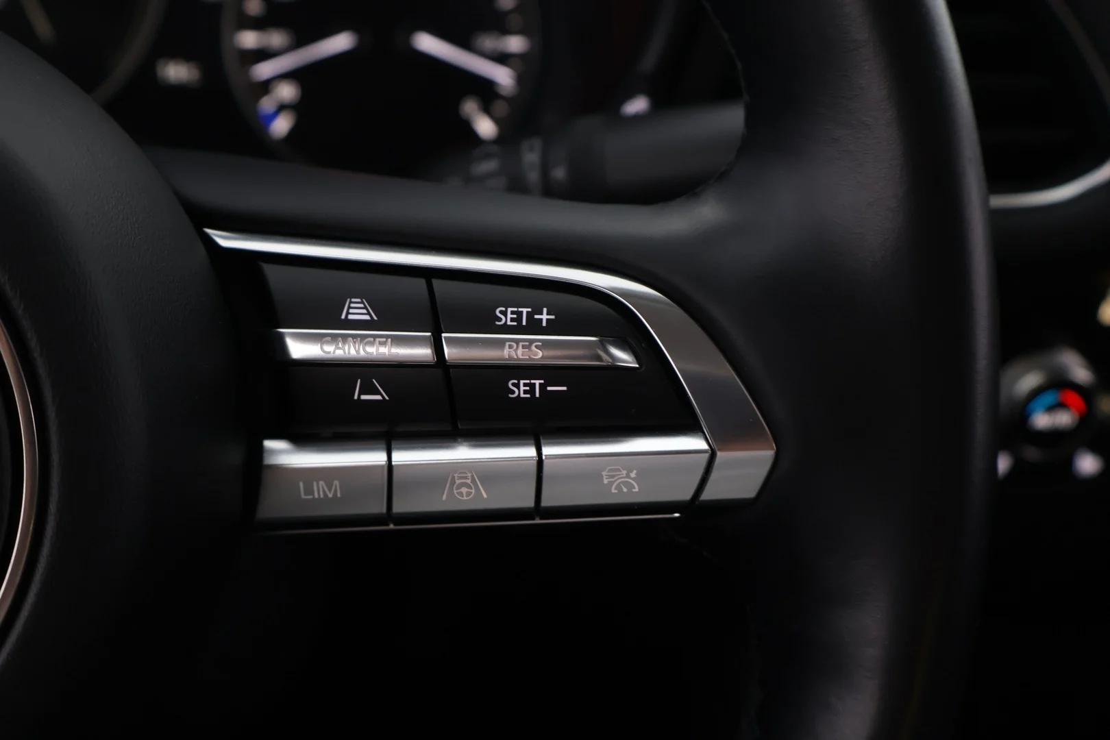 Car Image - 30sGwx67E38QK8cbQqm8Mm