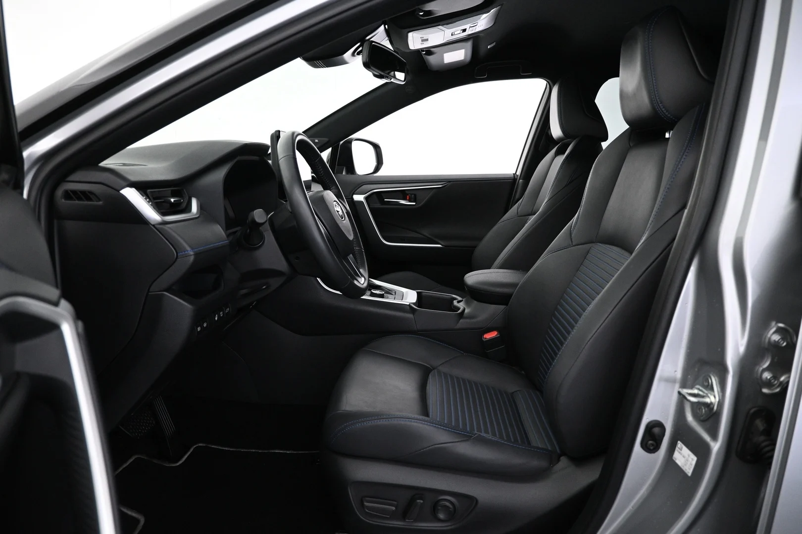 Car Image - 4Nsf9d53tU8cWuj2efQyud